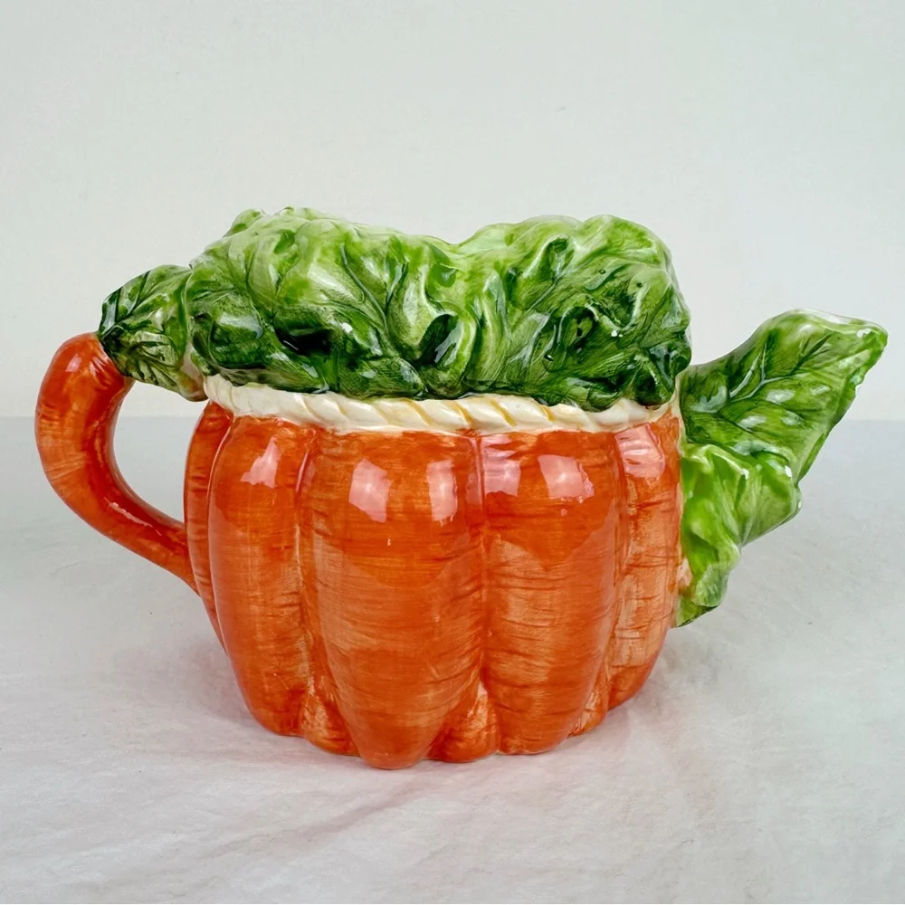 Vintage Bunch of Carrots Tea Pot - Picture 5 of 9